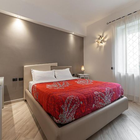 Ferienwohnung Il Nido Di Roma - Ospedale Gemelli & Garden Exterior foto